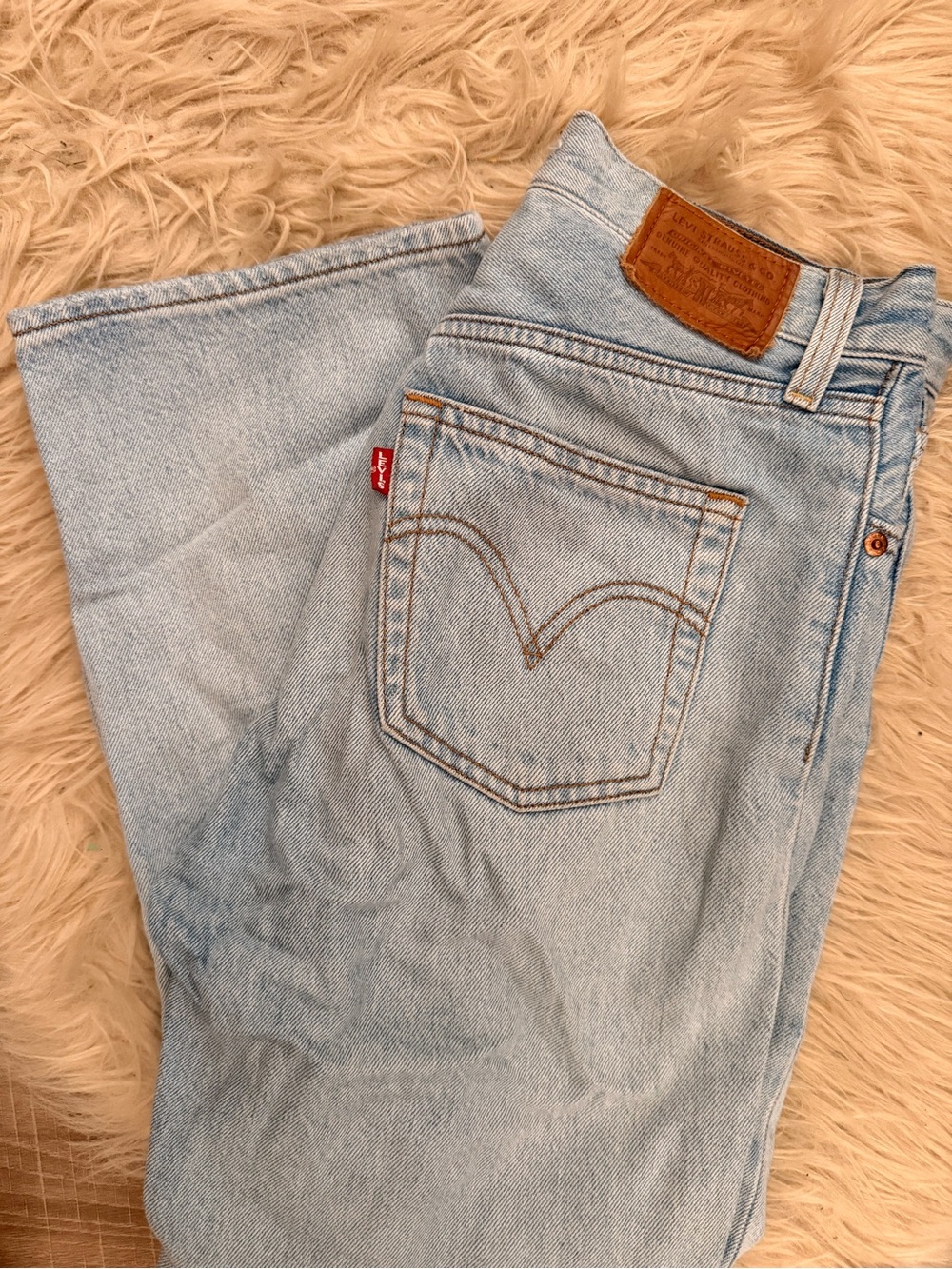 Levi's Light Blue Relaxed Fit Men's Jeans with Leather Patch